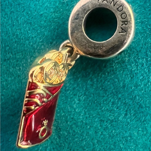 đź‘‘âś…PRICE FIRMâś… Pandora Red and Gold Envelope Charm Pendant. NWOT - Picture 4 of 16